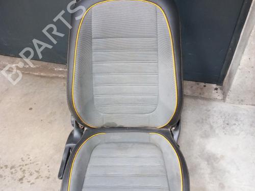 Used Right front seat VW BEETLE Convertible (5C7, 5C8) 1.2 TSI 16V (105 hp) 28745780