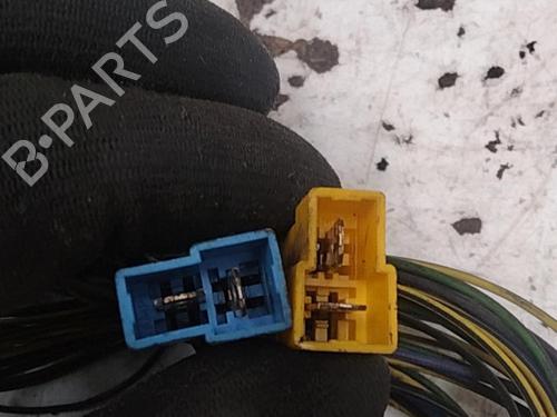 Used Electronic module Electronic module MERCEDES-BENZ SPRINTER 2-t Van (B901, B902) 208 CDI (901.661, 901.662, 902.661, 902.662) (82 hp) 28791080 28791080