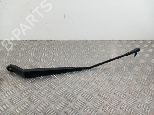 Used Front windshield wiper arm CITROËN XSARA PICASSO (N68) 1.6 HDi (90 hp) 29164984