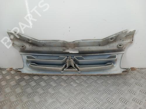Used Grille Grille 38422639 38422639