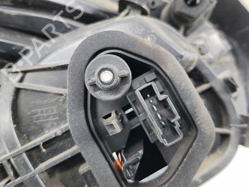 Right taillight PEUGEOT 208 I (CA_, CC_) 1.2 VTI 82 | BP28738038C35