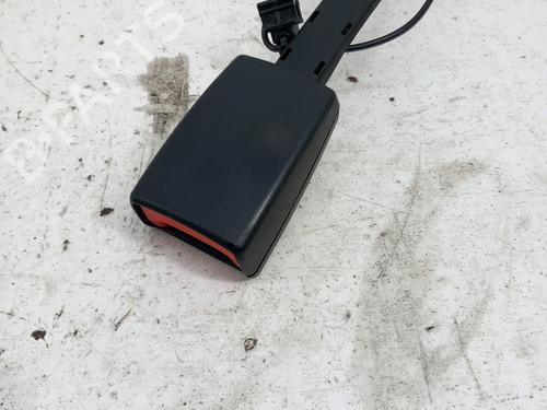 Used Seat buckle VW GOLF PLUS V (5M1, 521) 1.4 TSI (122 hp) 28739633