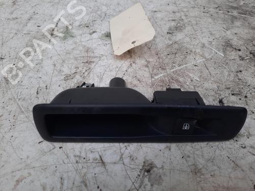 Used Right rear window switch Right rear window switch RENAULT GRAND SCÉNIC III (JZ0/1_) 1.9 dCi (JZ0J, JZ0N, JZ1K, JZ1S) (131 hp) 28752582 28752582