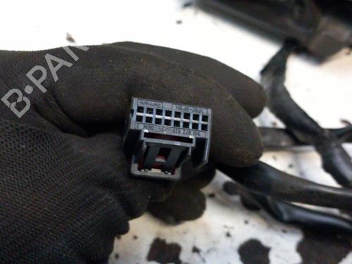 right-mirror-audi-a3-8p1-2003-2004-2005-2006-2007-2008-2009-2010-2011-2012-2013-28766356 main image