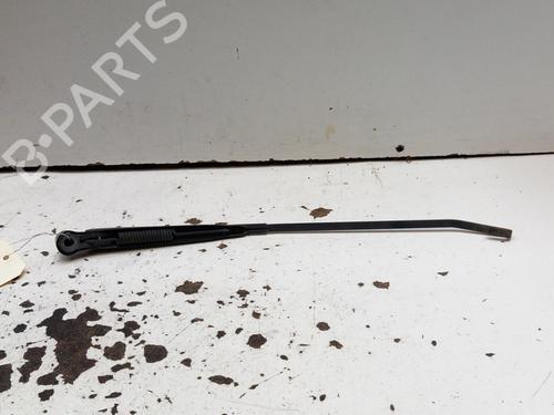 Used Front windshield wiper arm Front windshield wiper arm VOLVO 740 (744) 2.3 (115 hp) 28778205 28778205