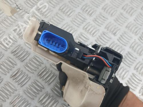 Electronic module VW GOLF V (1K1) 1.9 TDI | BP39025617M83 - Image 2