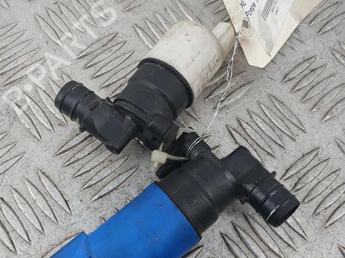 Washer pump JAGUAR XE (X760) 2.0 D | BP36802734E24 - Image 2