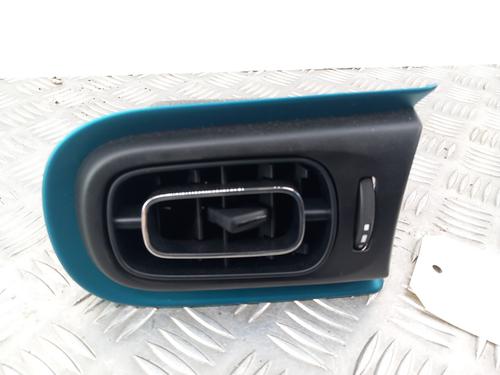 Used Air vent CITROËN C3 III (SX) 1.2 PureTech 82 (83 hp) 28736326