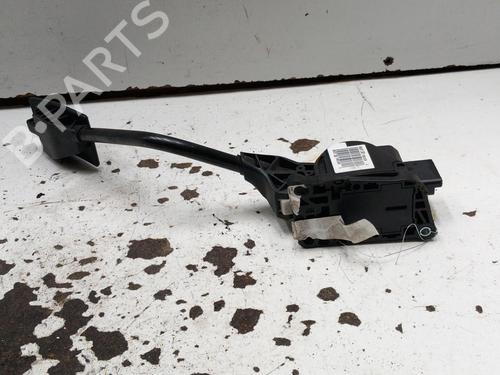 pedal-peugeot-508-i-8d_-2010-2011-2012-2013-2014-2015-2016-2017-2018-28788847 main image