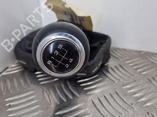 Used Gear lever AUDI A1 Sportback (8XA, 8XF) 1.6 TDI (90 hp) 28774906