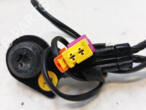 seat-buckle-opel-meriva-b-mpv-s10-2010-2011-2012-2013-2014-2015-2016-2017-28767114 main image