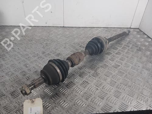 Used Right front driveshaft Right front driveshaft FIAT PUNTO (188_) 1.3 JTD 16V (70 hp) 32858537 32858537