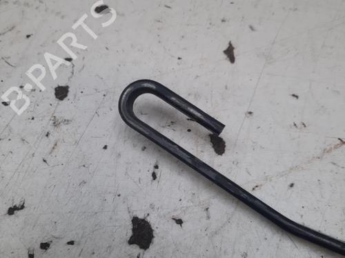 Used Front windshield wiper arm CITROËN XSARA PICASSO (N68) 2.0 HDi (90 hp) 28778934