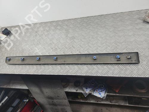 door-moulding-trim-renault-kangoo-express-fw01_-2008-28742694 main image