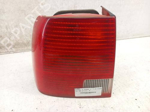 Venstre baglygte VW PASSAT B5 (3B2) 1.8 (125 hp) 28744122