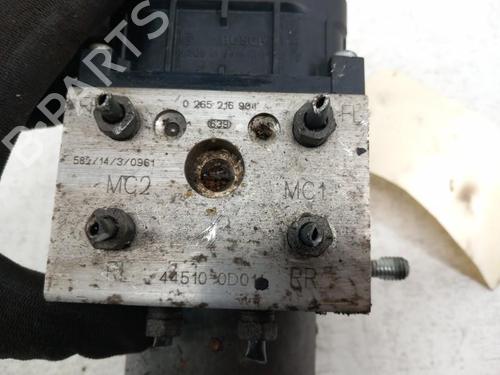 Bremsaggregat ABS für TOYOTA YARIS (_P1_) 1.3 (SCP12_, SCP13_, SCP12R, SCP13R) (87 hp) 28784043