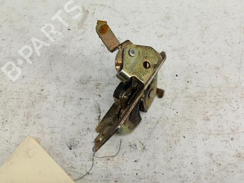 Used Tailgate lock NISSAN MICRA II (K11) 1.0 i 16V (K11) (60 hp) 28746938