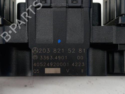 Bouton de warning MERCEDES-BENZ C-CLASS Coupe (CL203) C 200 CDI (203.707) (122 hp) 28741431