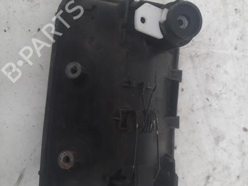 Używane Klamka zewnętrzna drzwi przednich prawych FIAT SCUDO Van (220_) 2.0 JTD (94 hp) 28784463