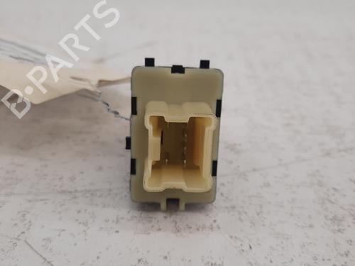 Used Right front window switch RENAULT CLIO IV (BH_) 1.5 dCi 90 (90 hp) 28750941