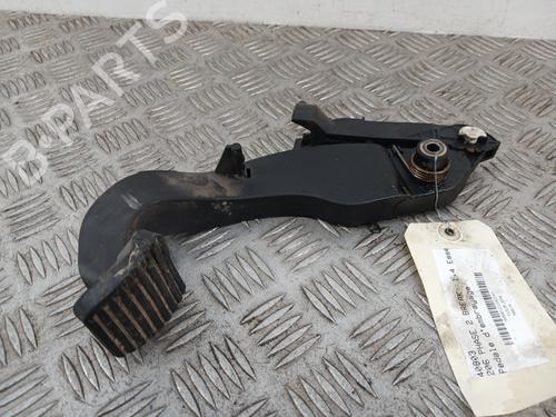 Used Clutch pedal Clutch pedal PEUGEOT 206 SW (2E/K) 1.4 (75 hp) 32312232 32312232