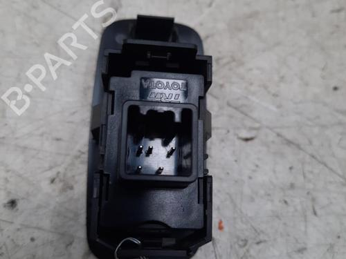 Used Right rear window switch Right rear window switch TOYOTA COROLLA Verso (ZER_, ZZE12_, R1_) 2.2 D-4D (AUR10_, AUR10R) (136 hp) 28749095 28749095