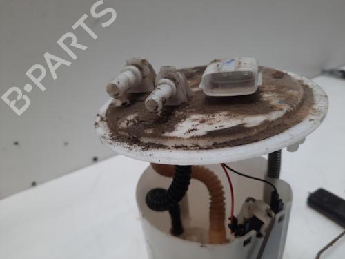Used Fuel pump RENAULT MEGANE III Hatchback (BZ0/1_, B3_) 1.5 dCi (BZ09, BZ0D, BZ1W, BZ29, BZ14) (110 hp) 28753360