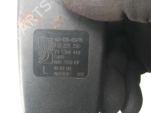 Used Seat buckle FIAT GRANDE PUNTO (199_) 1.3 D Multijet (75 hp) 28740601