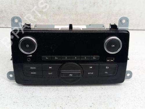 Used Radio RENAULT CLIO IV (BH_) 1.2 16V (73 hp) 28741308