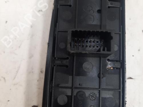 Left front window switch RENAULT MEGANE III Hatchback (BZ0/1_, B3_) 1.5 dCi (BZ09, BZ0D, BZ1W, BZ29, BZ14) | BP28753357I27 - Image 1