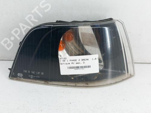 Used Right front indicator Right front indicator VOLVO V40 Estate (645) 1.9 DI (115 hp) 28773383 28773383