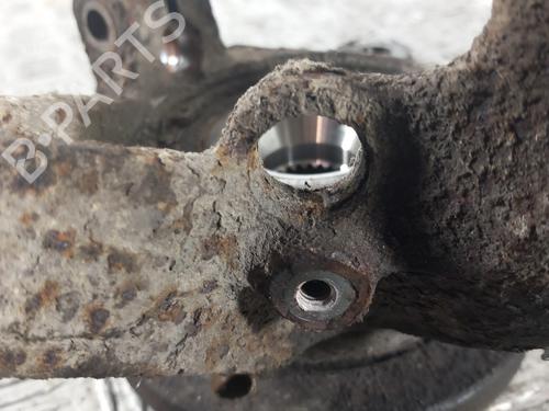 Used Right front steering knuckle Right front steering knuckle CITROËN XSARA PICASSO (N68) 1.6 HDi (90 hp) 30101222 30101222