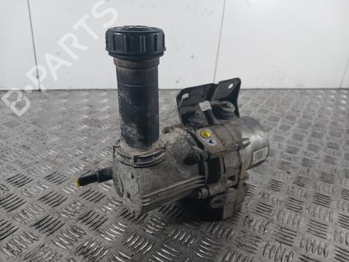 Bomba direccion CITROËN C4 Coupe (LA_) 1.6 HDi (90 hp) 31340182