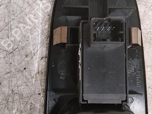 Right front window switch FIAT PUNTO EVO (199_) 1.3 D Multijet (199AXC1A, 199BXC1A, 199AXT1A, 199BXT1A) | BP28774241I26 