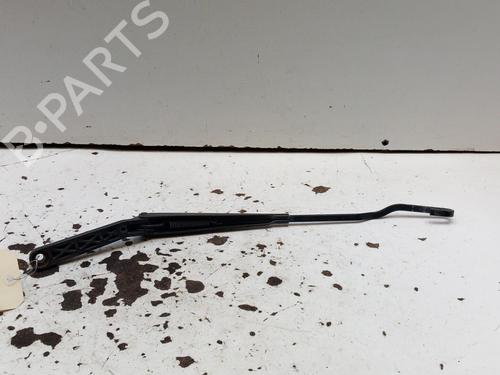 Front windshield wiper arm RENAULT 19 I (B/C53_) 1.9 D (B/C534, B/C53J) | BP28766879C143 