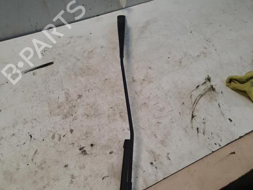 Used Front windshield wiper arm PEUGEOT PARTNER Box Body/MPV 1.6 HDi (90 hp) 28772635