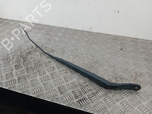 Used Front windshield wiper arm CITROËN C3 II (SC_) 1.2 VTi 82 (82 hp) 30299095