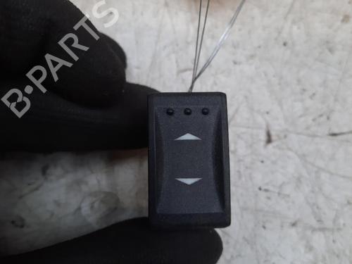 Used Right front window switch FORD MONDEO III Saloon (B4Y) 1.8 16V (110 hp) 28748797