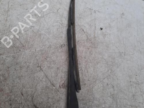 Used Rear windshield wiper arm RENAULT MEGANE I Coach (DA0/1_) 1.4 16V (DA0D, DA1H, DA0W, DA10) (95 hp) 28774926