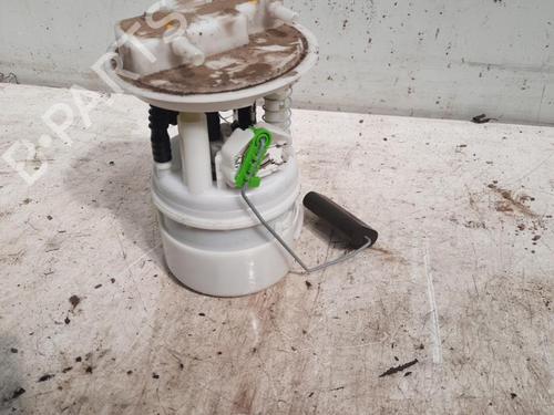 Used Fuel pump DACIA SANDERO II TCe 90 (B8M1, B8MA, B8AC) (90 hp) 28772245