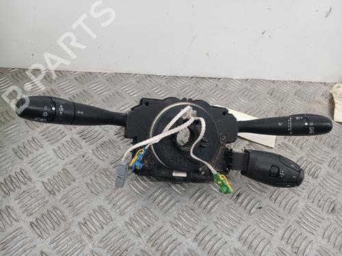 Commodo Essuie Glace / Phare PEUGEOT 206 Hatchback (2A/C) 1.1 i (60 hp) 31971330