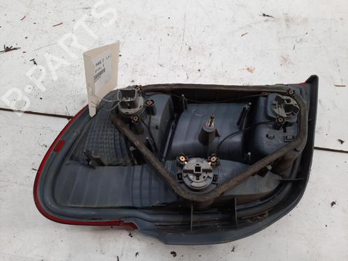 left-taillight-toyota-yaris-_p1_-1999-2000-2001-2002-2003-2004-2005-28749484 main image