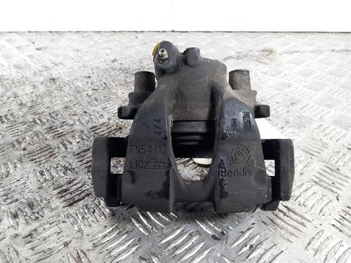 Used Right front brake caliper FIAT BRAVA (182_) 1.9 TD 75 S (182.BF) (75 hp) 28743202