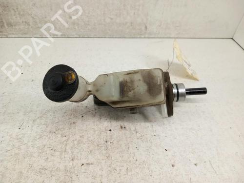 Hovedbremsecylinder TOYOTA RAV 4 II (_A2_) 2.0 D 4WD (CLA20_, CLA21_, CLA20R, CLA21R) (116 hp) 28746606