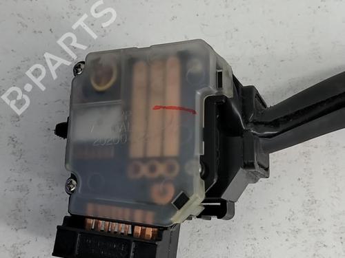 Switch KIA CARENS III MPV (UN) 2.0 CRDi 140 | BP28751338I30 