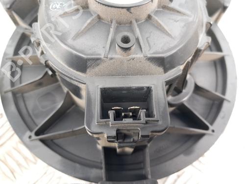 Heater blower motor FORD FIESTA VII (HJ, HF) 1.5 TDCi | BP29488596M62
