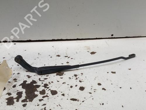 Used Front windshield wiper arm Front windshield wiper arm SUZUKI VITARA (ET, TA, TD) 1.9 D All-wheel Drive (SE419TD) (75 hp) 28755720 28755720