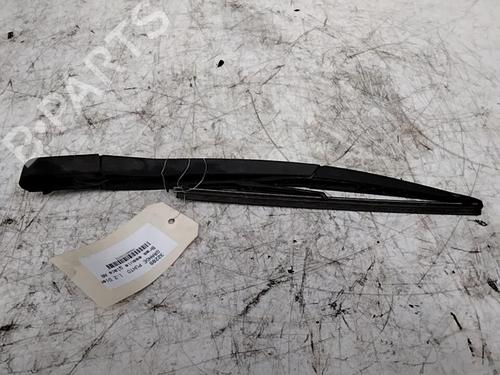 Used Rear windshield wiper arm FIAT GRANDE PUNTO (199_) 1.3 D Multijet (75 hp) 28786961