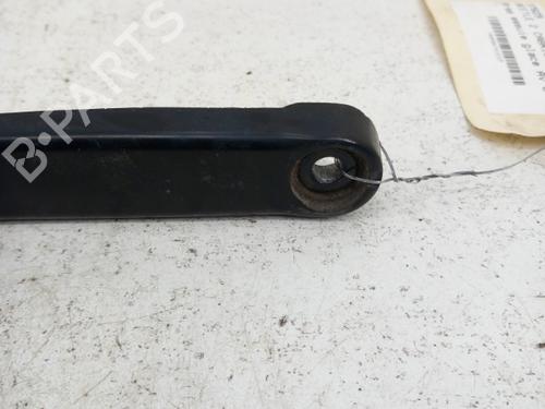 front-windshield-wiper-arm-vw-beetle-convertible-5c7-5c8-2011-2012-2013-2014-2015-2016-2017-2018-2019-28767763 main image