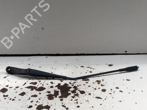 Used Front windshield wiper arm MERCEDES-BENZ B-CLASS Sports Tourer (W245) B 180 CDI (245.207) (109 hp) 28762604